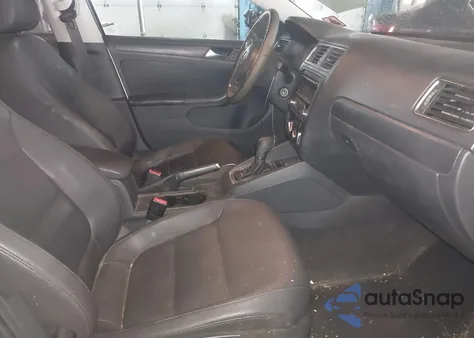 2012 Volkswagen Jetta 2.5L Se z USA, uszkodzony, nr VIN 3VWDP7AJ8CM323823